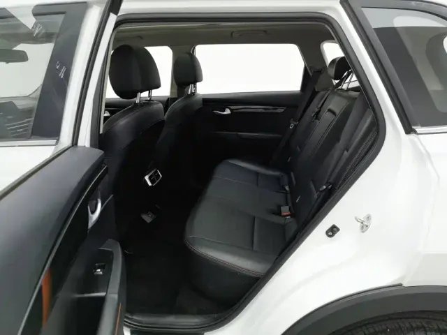 Kia Sportage — Фото автомобиля 15