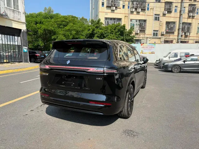 Huajing Baojun S — Фото автомобиля 8