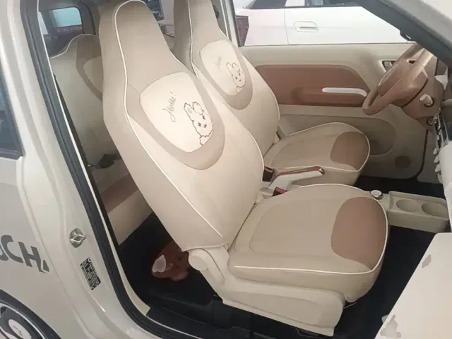 Wuling Hongguang Mini EV — Фото автомобиля 24