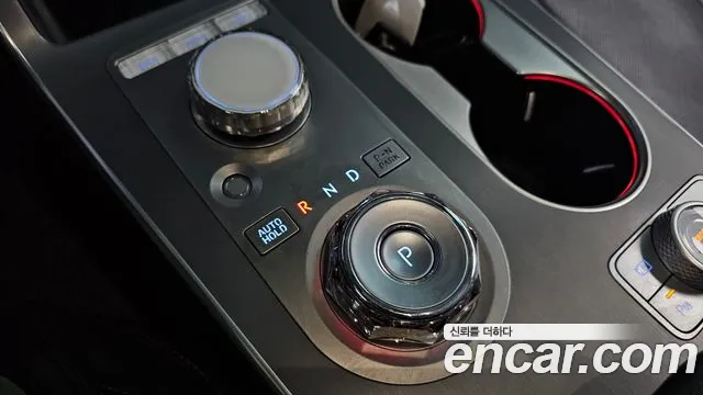 Genesis GV80 — Фото автомобиля 9