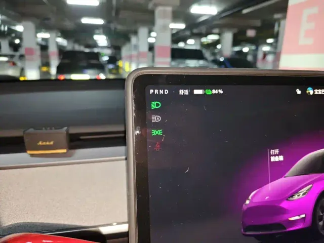 Tesla Model Y — Фото автомобиля 7