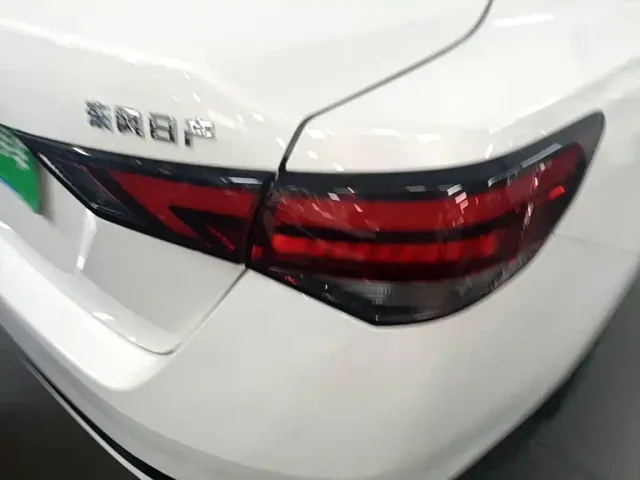 Nissan Sylphy — Фото автомобиля 7