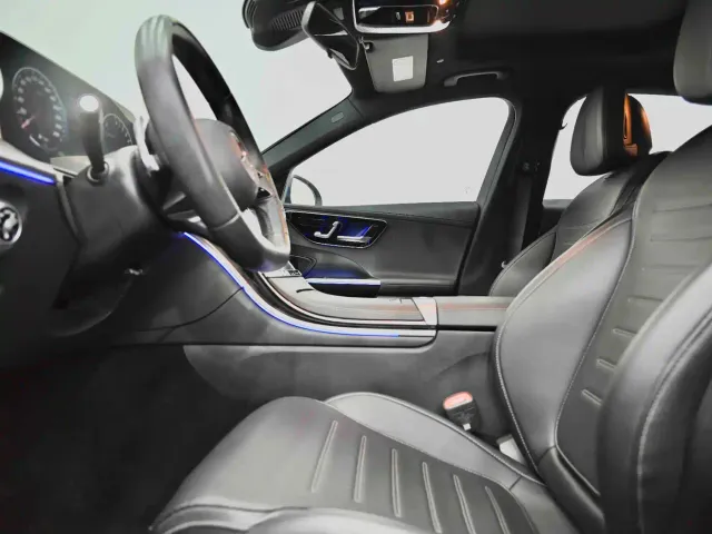 Mercedes-Benz C-Class — Фото автомобиля 4