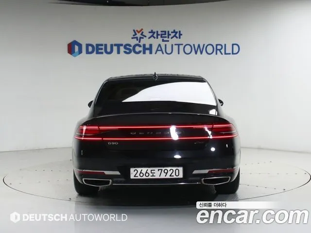 Genesis G90 Бензин 3.5 турбо AWD — Фото автомобиля 4