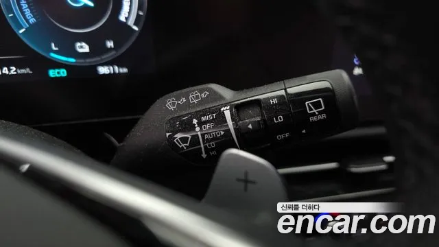 Kia Niro The All New — Фото автомобиля 24
