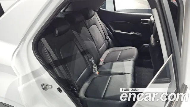 Hyundai Venue Venue 1.6 Modern Plus — Фото автомобиля 11