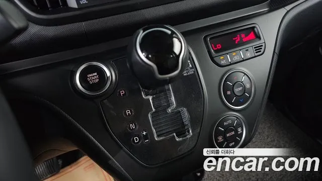 Kia RAY Новый Kia Ray Prestige — Фото автомобиля 9