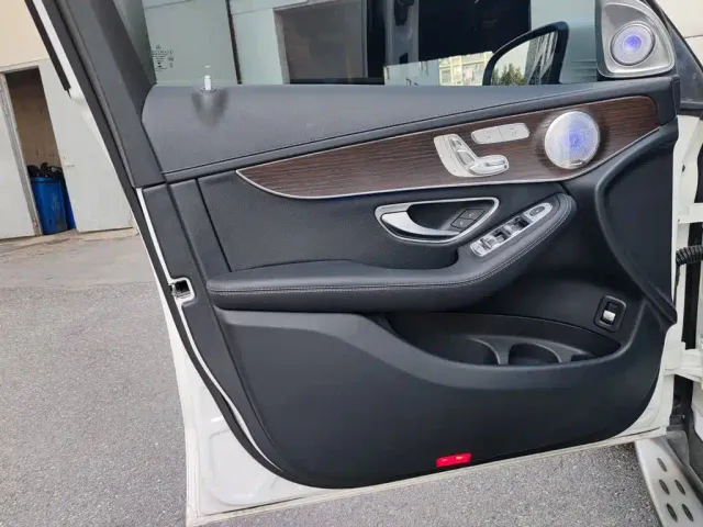Mercedes-Benz GLC-Class — Фото автомобиля 9