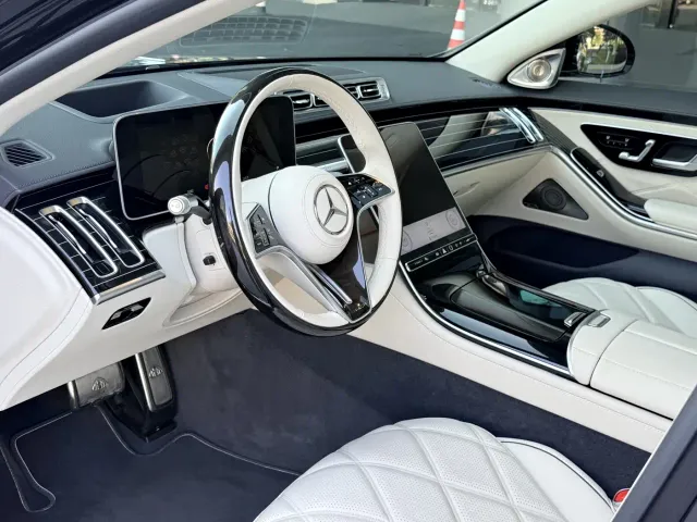 Mercedes-Benz Maybach S-Class — Фото автомобиля 11
