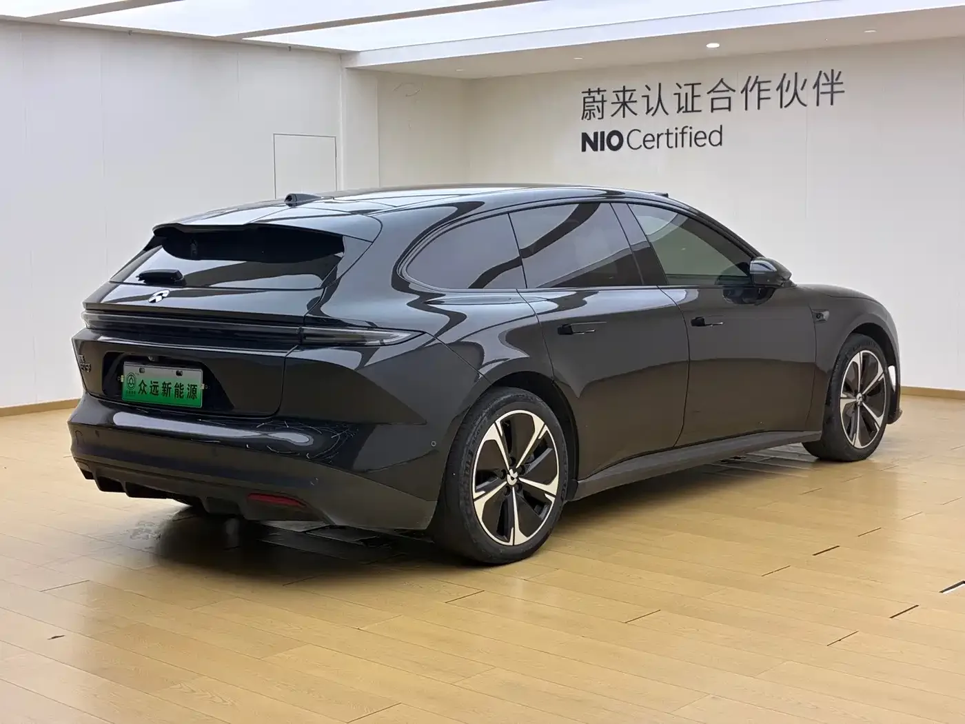 NIO NIO ET5T 2023 Model 75kWh Touring — Фото автомобиля 18