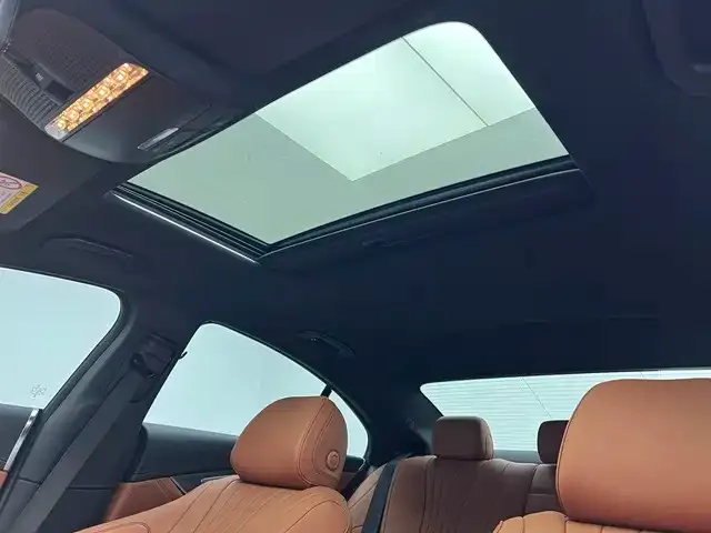 Mercedes-Benz CLS-Class — Фото автомобиля 14