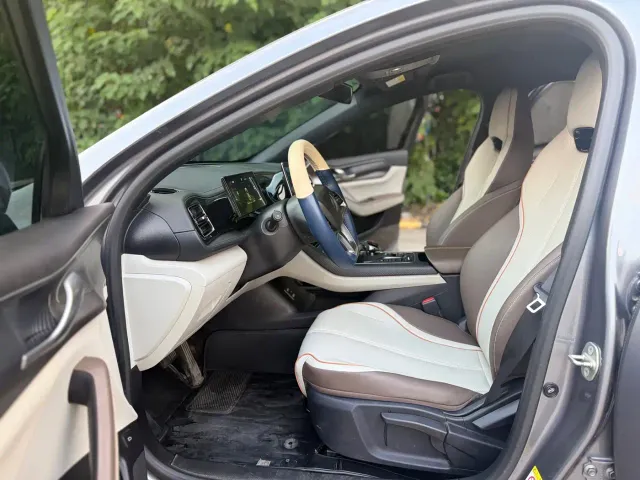 BYD Qin PLUS — Фото автомобиля 8
