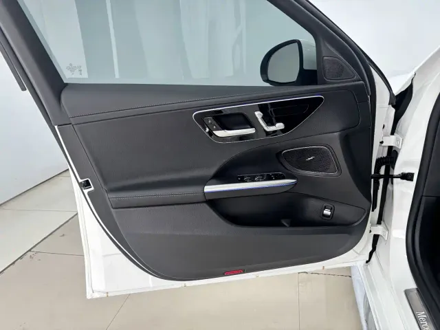 Mercedes-Benz C-Class — Фото автомобиля 10