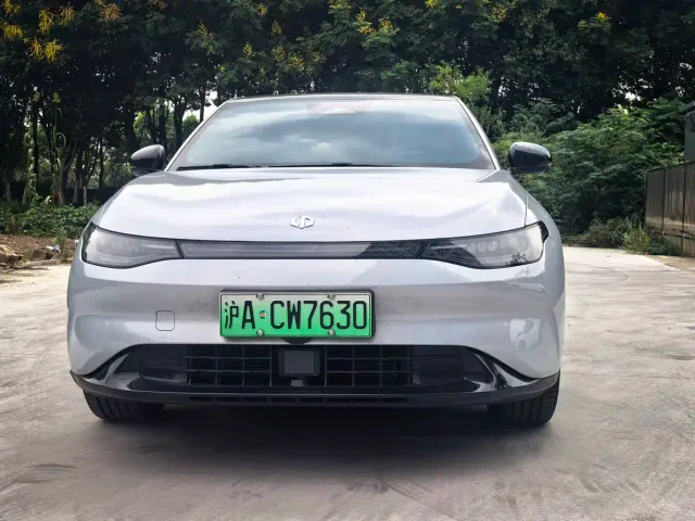 Leapmotor Leapmotor C01 2023 525 Comfort Edition — Фото автомобиля 2