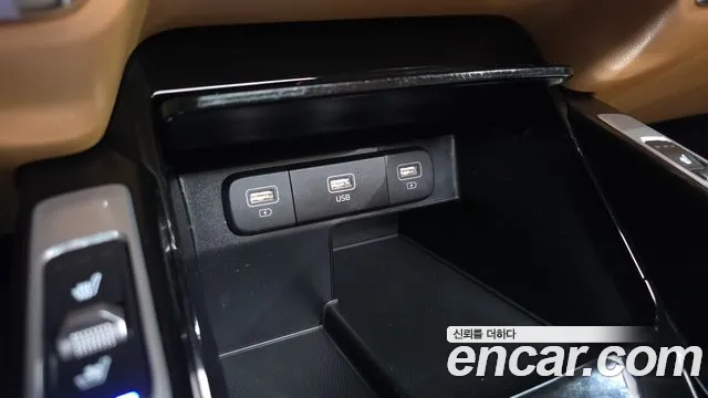 Kia Sorento Sorento 4-е поколение Бензин 2.5T 2WD — Фото автомобиля 21
