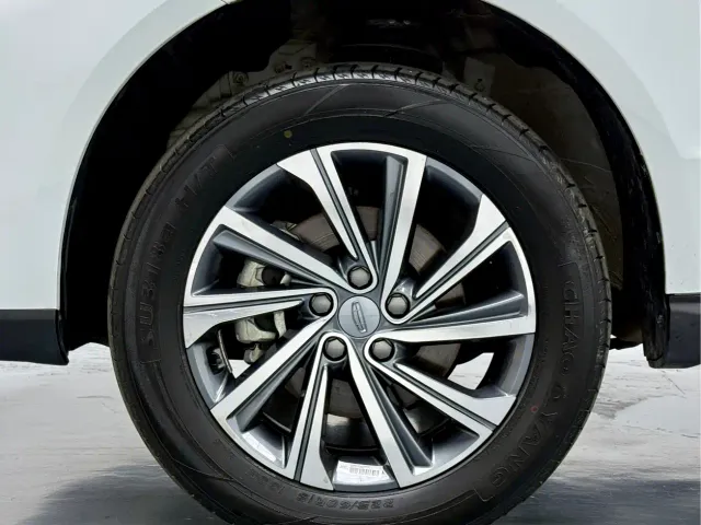 Geely Vision X6 — Фото автомобиля 22