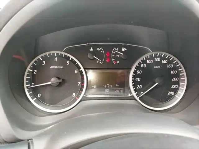 Nissan Sylphy — Фото автомобиля 11