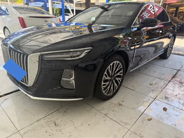 Hongqi H5 — Фото автомобиля 3