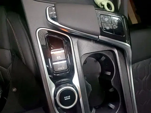 Changan UNI-T — Фото автомобиля 13