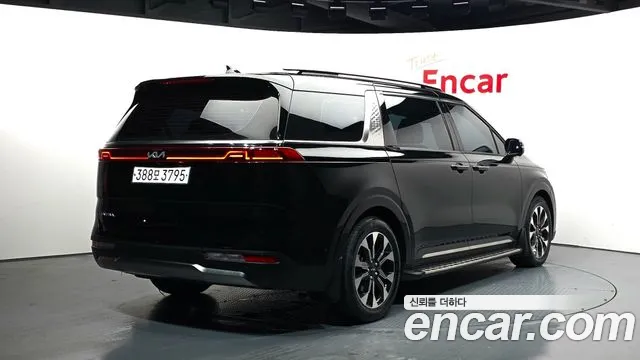 Kia Canival Carnival 4 поколение Дизель 9 мест Signature — Фото автомобиля 2