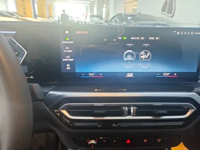 BMW 3 Series — Фото автомобиля 12
