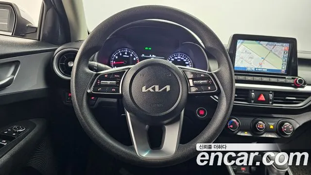 Kia K3 Generation 2 — Фото автомобиля 13