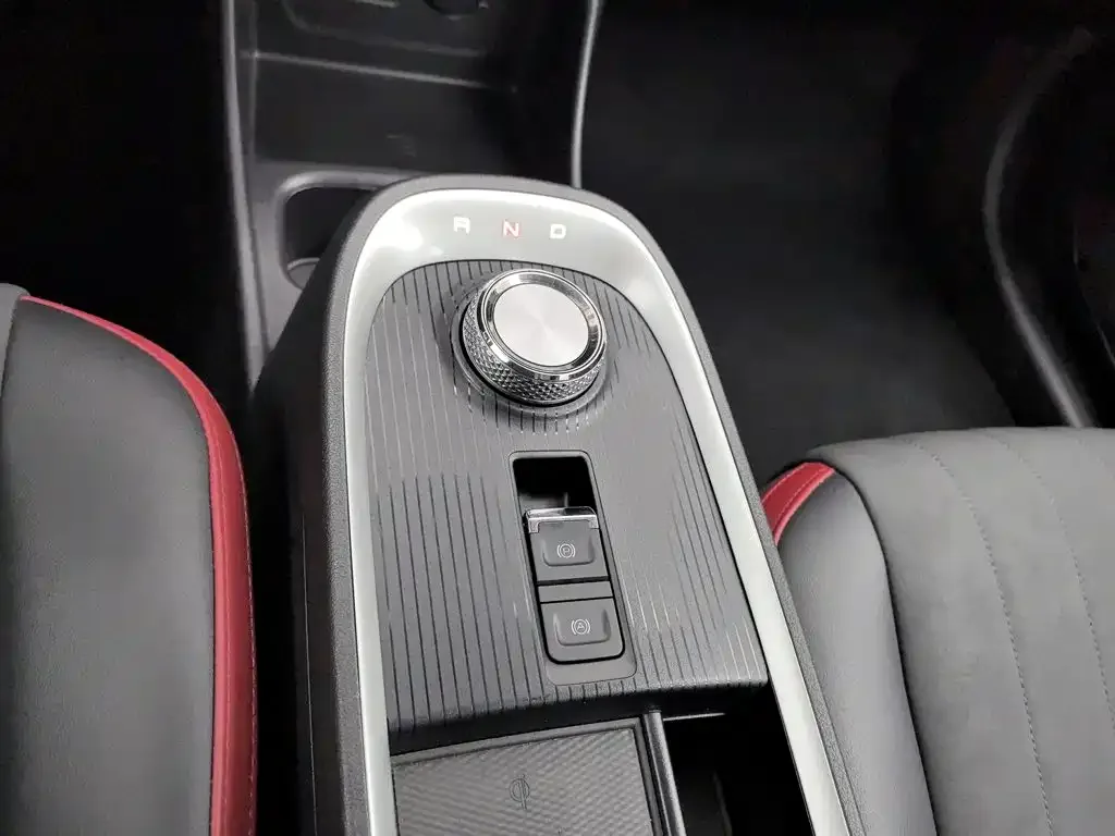 Ora Ora Good Cat GT 2022 Mulan Edition 480km Long Range — Фото автомобиля 13