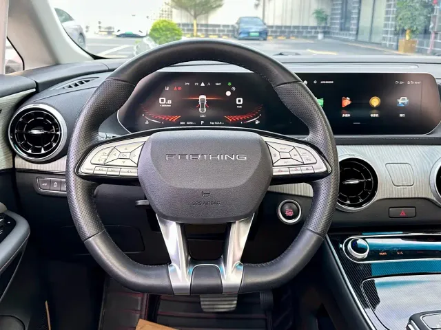 Forthing Yacht — Фото автомобиля 30