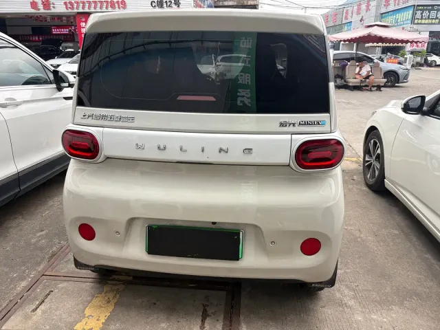 Wuling Hongguang Mini EV — Фото автомобиля 8
