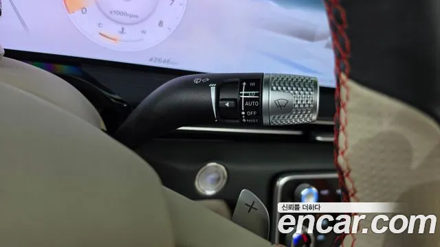 Genesis GV80 — Фото автомобиля 30