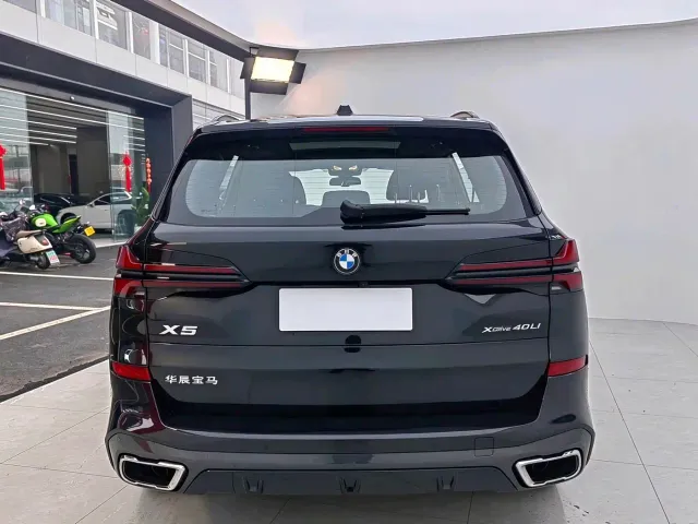 BMW X5 — Фото автомобиля 15