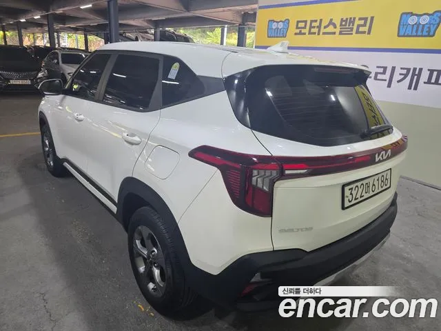 Kia Seltos — Фото автомобиля 7