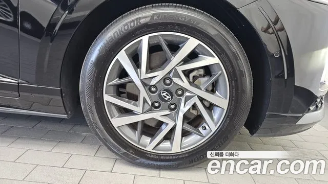 Hyundai Grandeur GN7 — Фото автомобиля 6