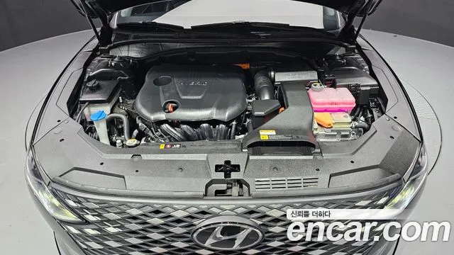 Hyundai Grandeur (New) Hybrid — Фото автомобиля 9