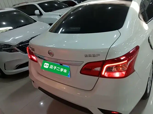 Nissan Sylphy — Фото автомобиля 5