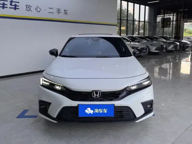 Honda Civic — Фото автомобиля 2