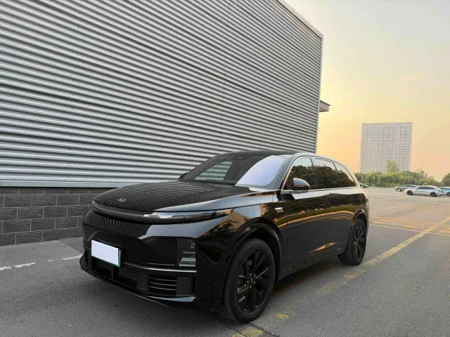 Фотография автомобиля — Li Auto L7