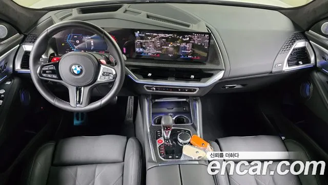 BMW XM G09 — Фото автомобиля 7