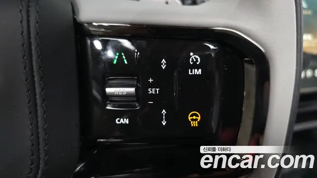 Land Rover Range Rover Velar Range Rover Velar 2.0 P250 Dynamic SE — Фото автомобиля 27
