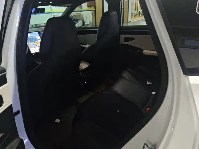 Geely Galaxy L7 — Фото автомобиля 11