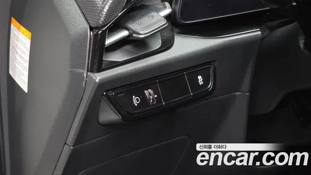 Kia Niro New — Фото автомобиля 21