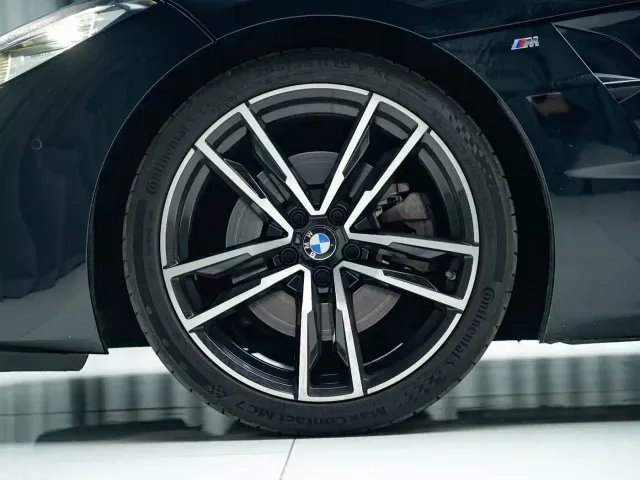 BMW Z4 — Фото автомобиля 15