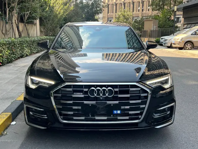 Audi A6L — Фото автомобиля 2