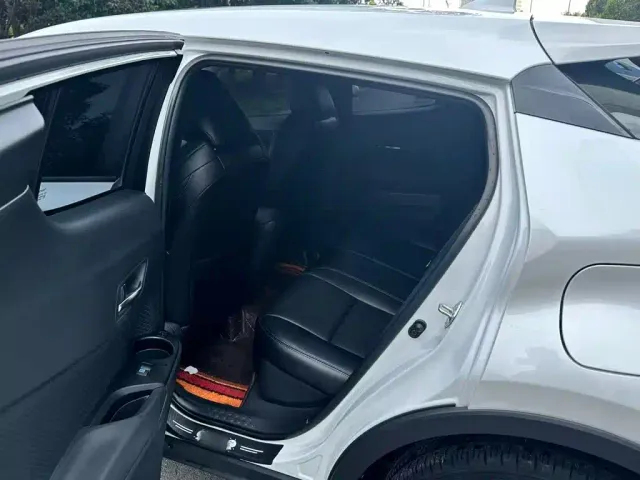 Toyota IZOA — Фото автомобиля 15