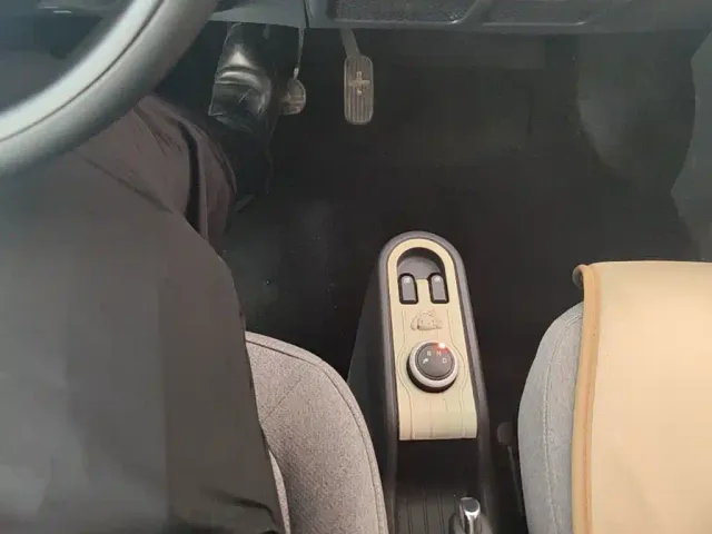 Wuling Hongguang Mini EV — Фото автомобиля 13