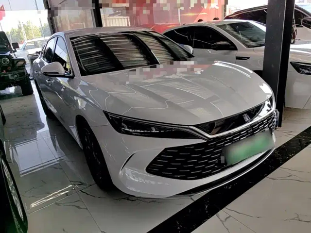 BYD Qin L — Фото автомобиля 3