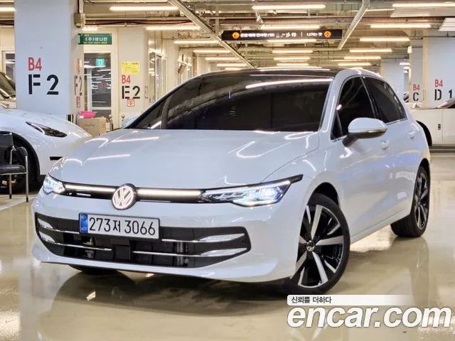 Фотография автомобиля — Volkswagen Golf Generation 8