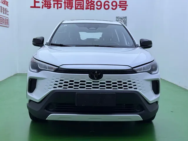Toyota Corolla Cross — Фото автомобиля 2