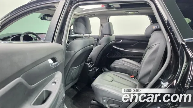 Hyundai Santa Fe New — Фото автомобиля 11