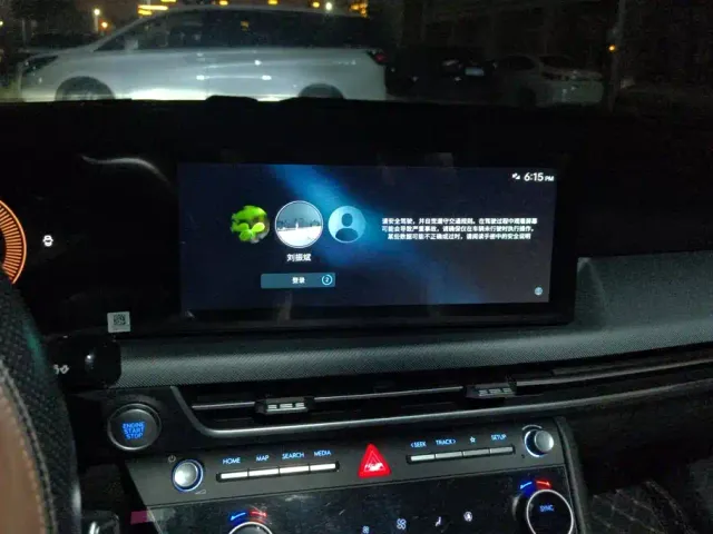 Hyundai Sonata — Фото автомобиля 13